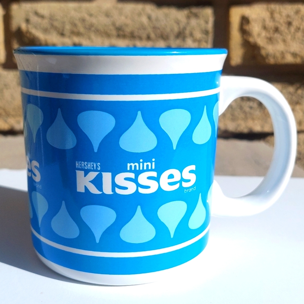 Hershey's Mini Kisses Mug Fantastic Condition